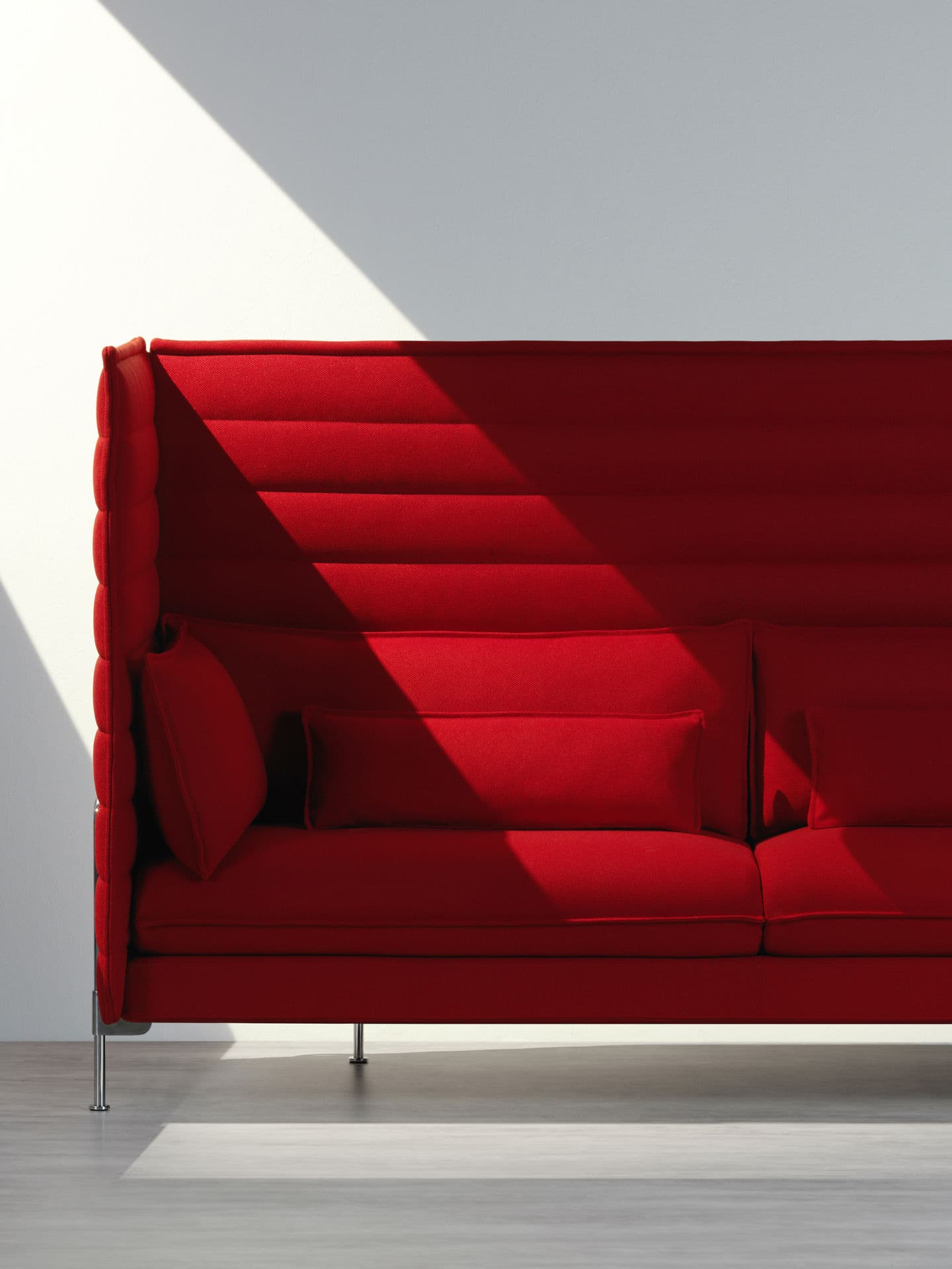 Sofá rojo de diseño